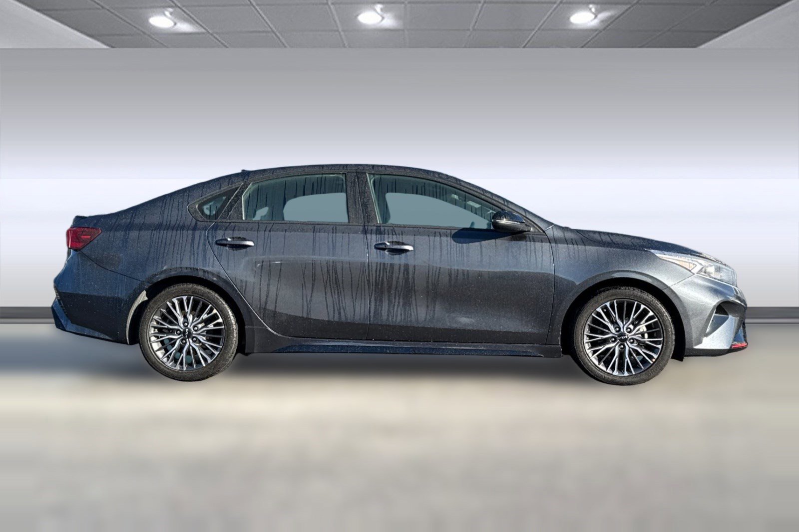 Used 2022 Kia Forte GT-Line w/ GT-Line Premium Package image 8