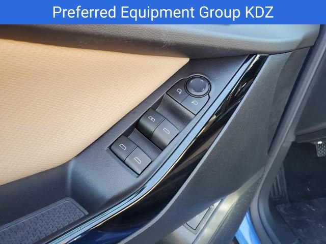 New 2026 Chevrolet Equinox ACTIV w/ Safety and Technology Package image 15