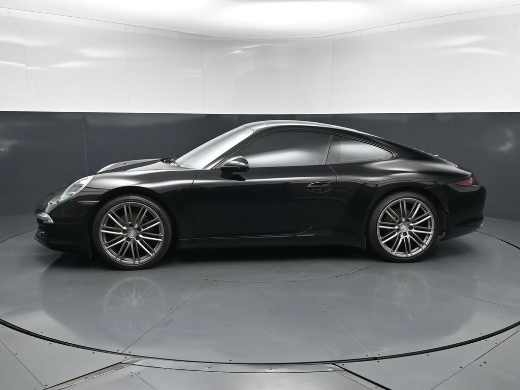 Used 2013 Porsche 911 Carrera RWD image 2