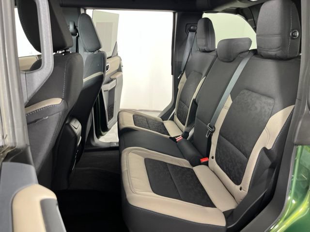 Used 2023 Ford Bronco Wildtrak AWD/4WD image 41
