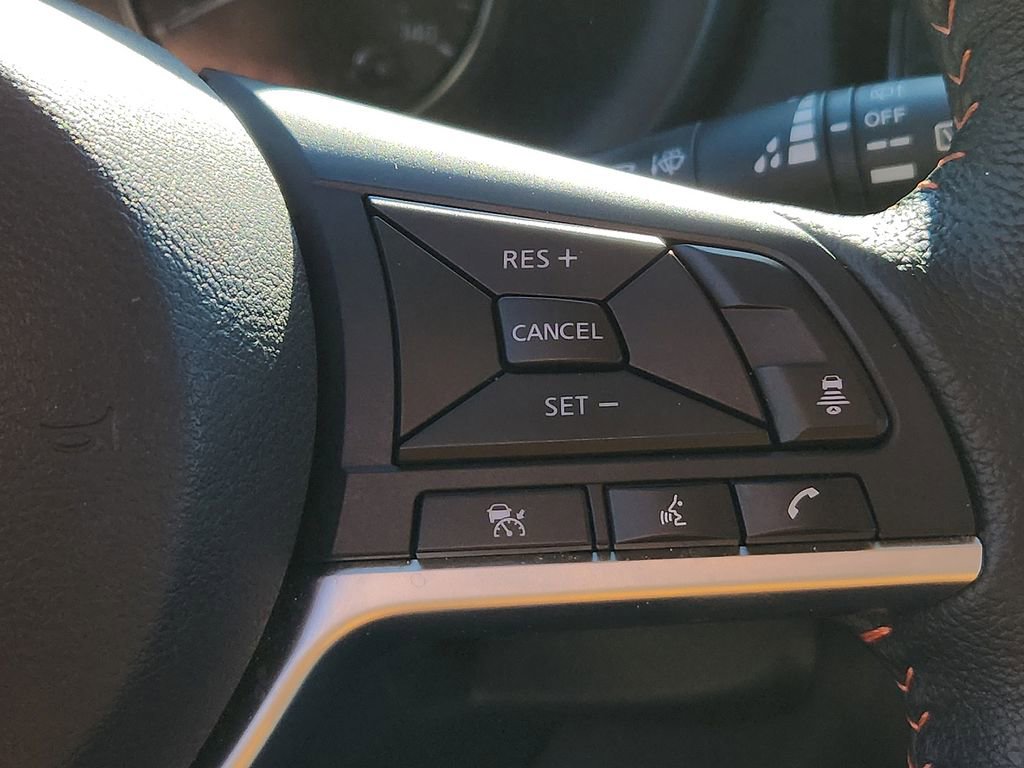 Certified 2024 Nissan Kicks SR w/ SR Premium Package image 22