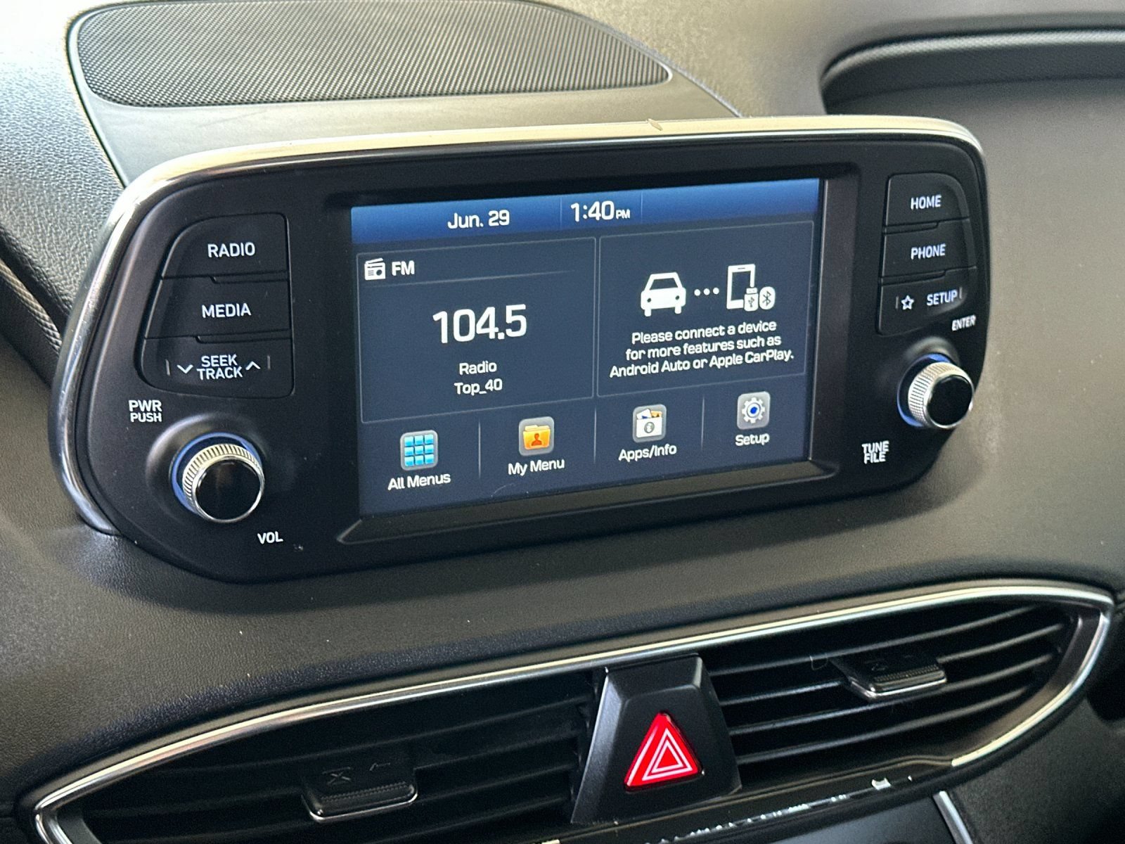 Used 2019 Hyundai Santa Fe SE FWD image 16