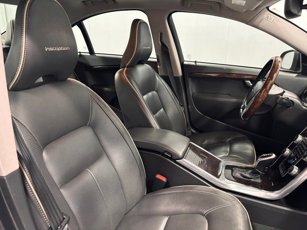 Used 2016 Volvo S80 T5 w/ Inscription Package image 20
