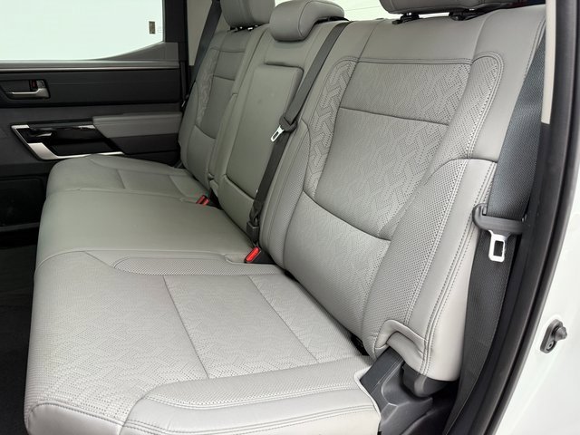 Used 2022 Toyota Tundra Limited image 33