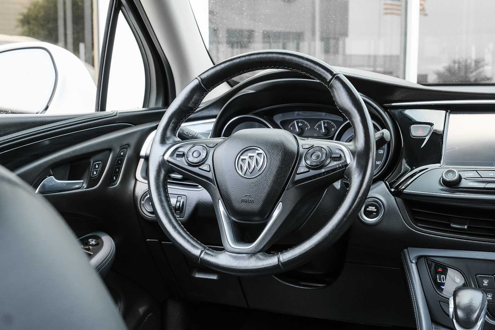 Used 2020 Buick Envision Essence FWD image 21