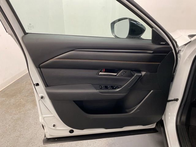 Used 2024 MAZDA CX-50 AWD 2.5 S w/ Cargo Package image 23