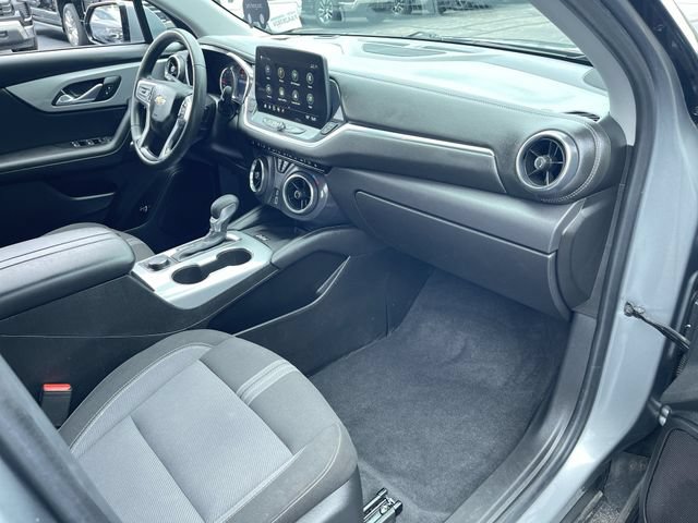 Certified 2024 Chevrolet Blazer LT w/ Convenience Package AWD/4WD image 27