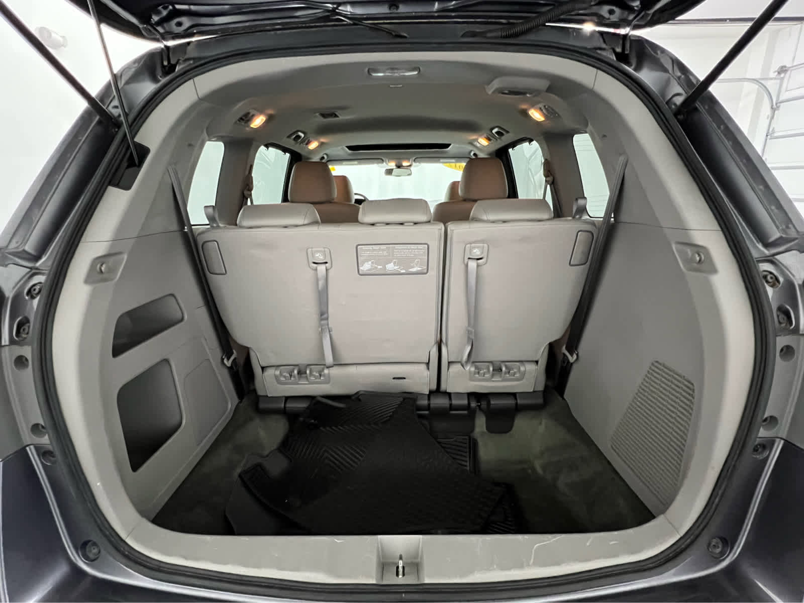 Used 2017 Honda Odyssey EX-L image 7