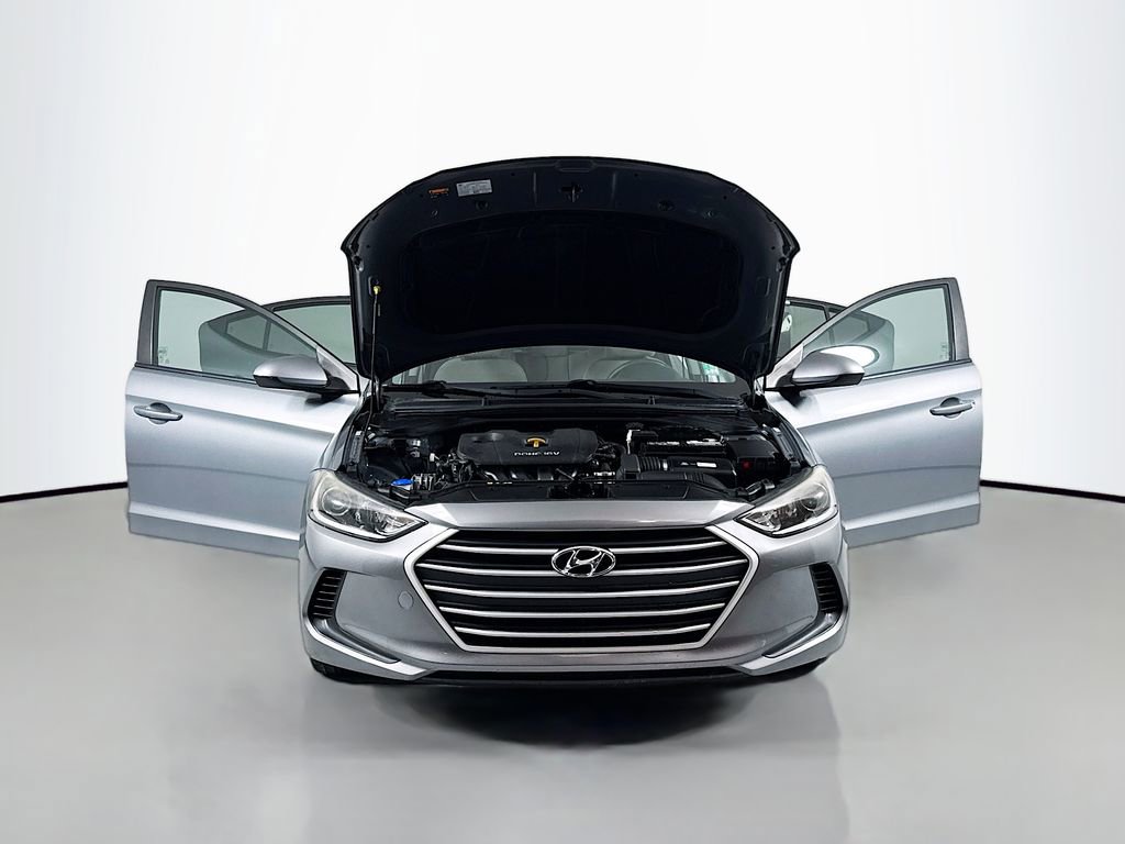 Used 2018 Hyundai Elantra SEL FWD image 18