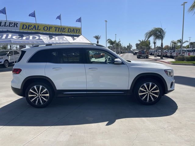 Used 2022 Mercedes-Benz GLB 250 w/ Premium Package Lite image 9