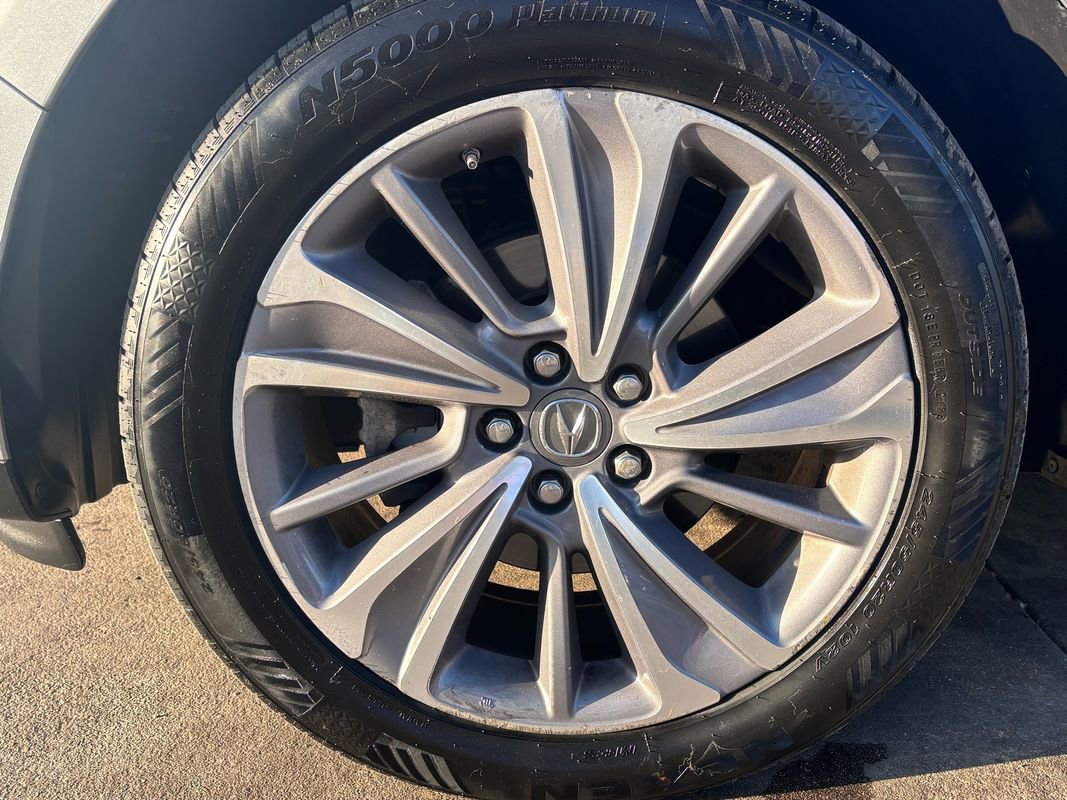 Used 2018 Acura MDX SH-AWD w/ Technology Package image 16
