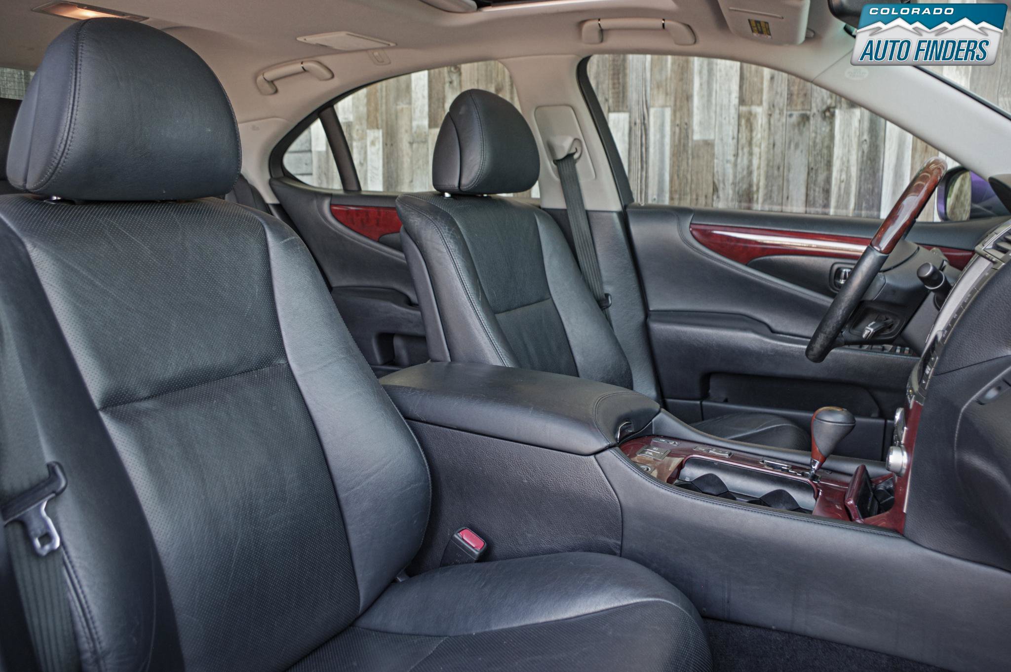 Used 2012 Lexus LS 460 w/ Comfort Pkg RWD image 21