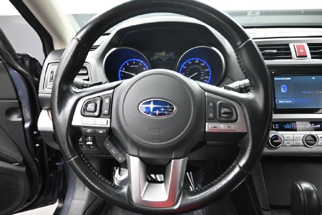 Used 2016 Subaru Outback 2.5i Limited AWD/4WD image 13