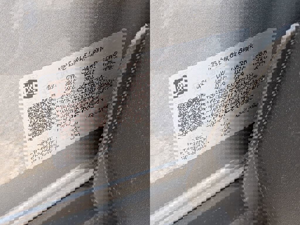 New 2026 Chevrolet Trax RS w/ Sunroof Package image 34