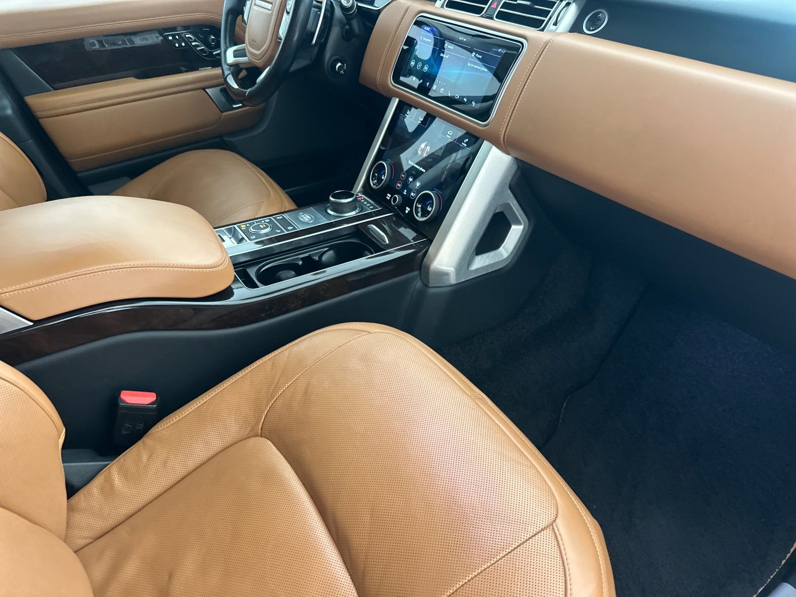 Used 2020 Land Rover Range Rover Long Wheelbase Autobiography AWD/4WD image 16