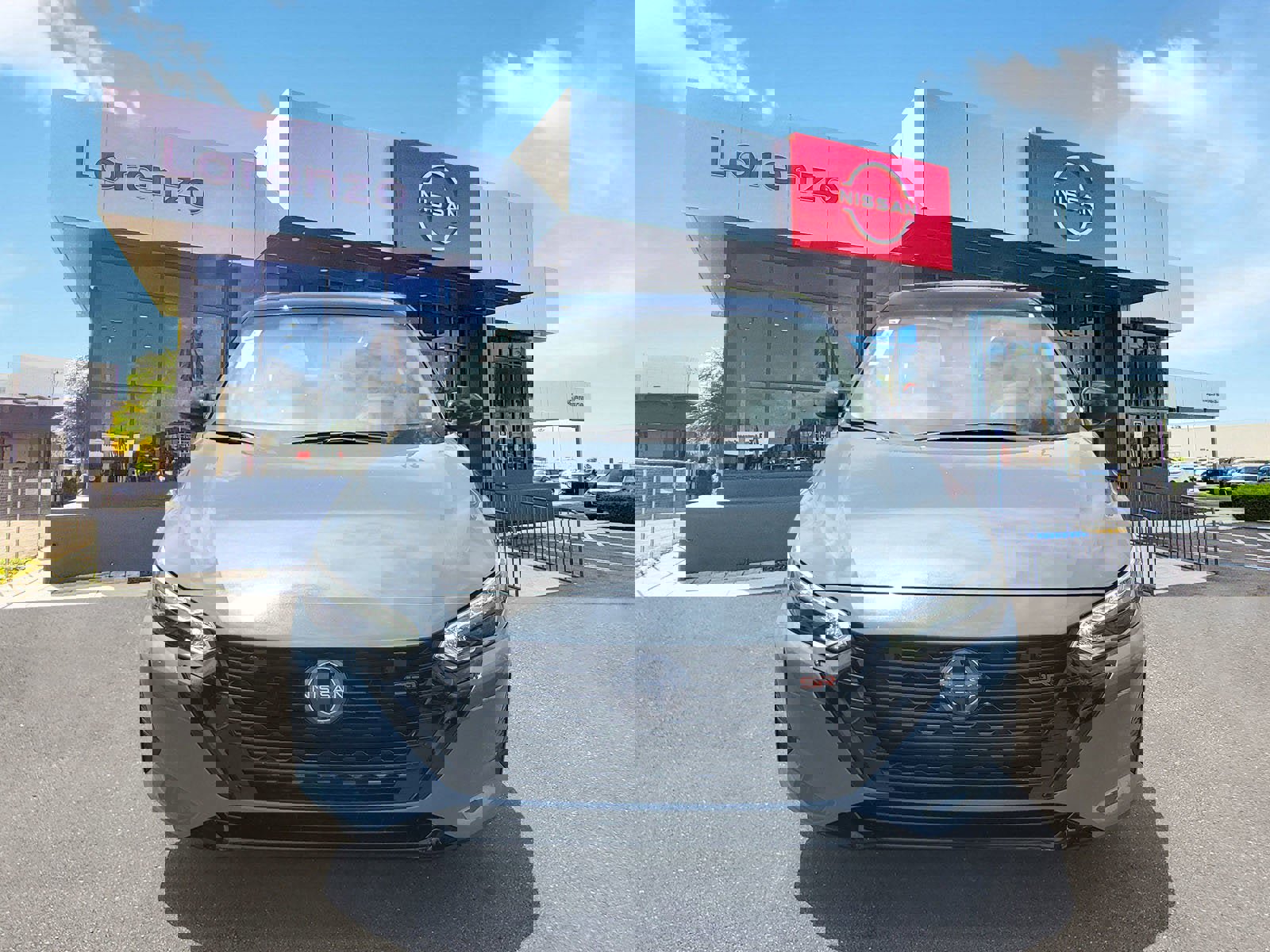 New 2025 Nissan Sentra SR w/ Midnight Edition image 2