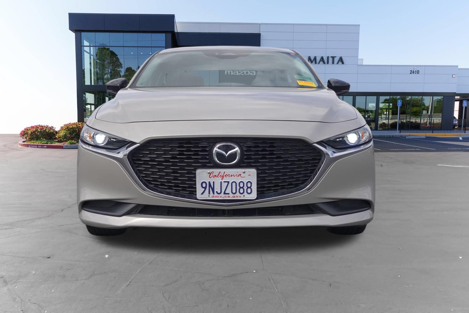 Used 2024 MAZDA MAZDA3 s FWD image 10