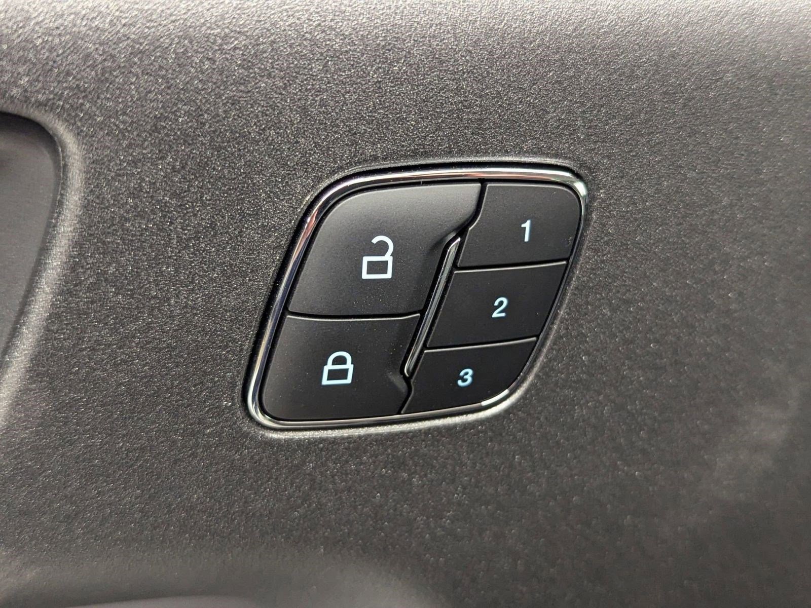 New 2025 Ford Bronco Sport Badlands image 19