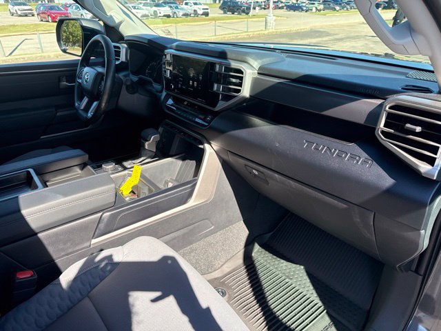 Used 2024 Toyota Tundra SR5 w/ SR5 Convenience Package AWD/4WD image 15
