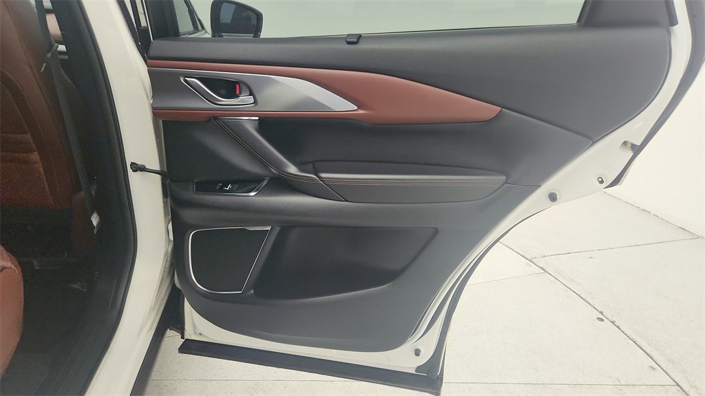 Used 2017 MAZDA CX-9 Signature image 67