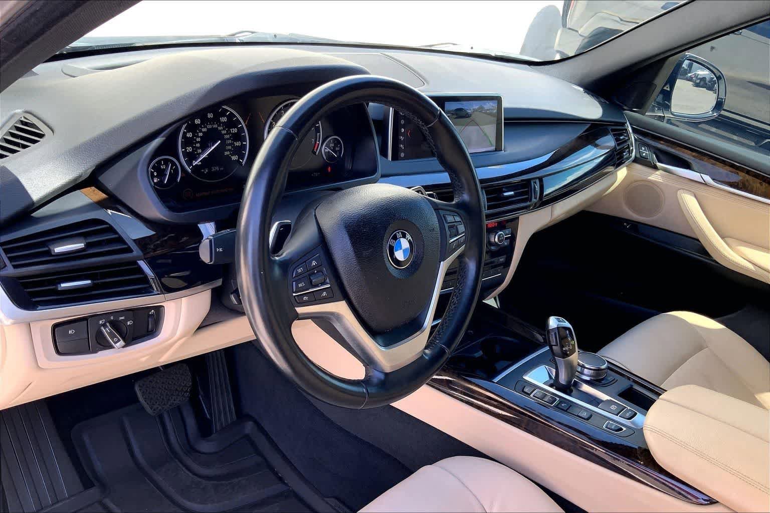 Used 2018 BMW X5 xDrive40e AWD/4WD image 3