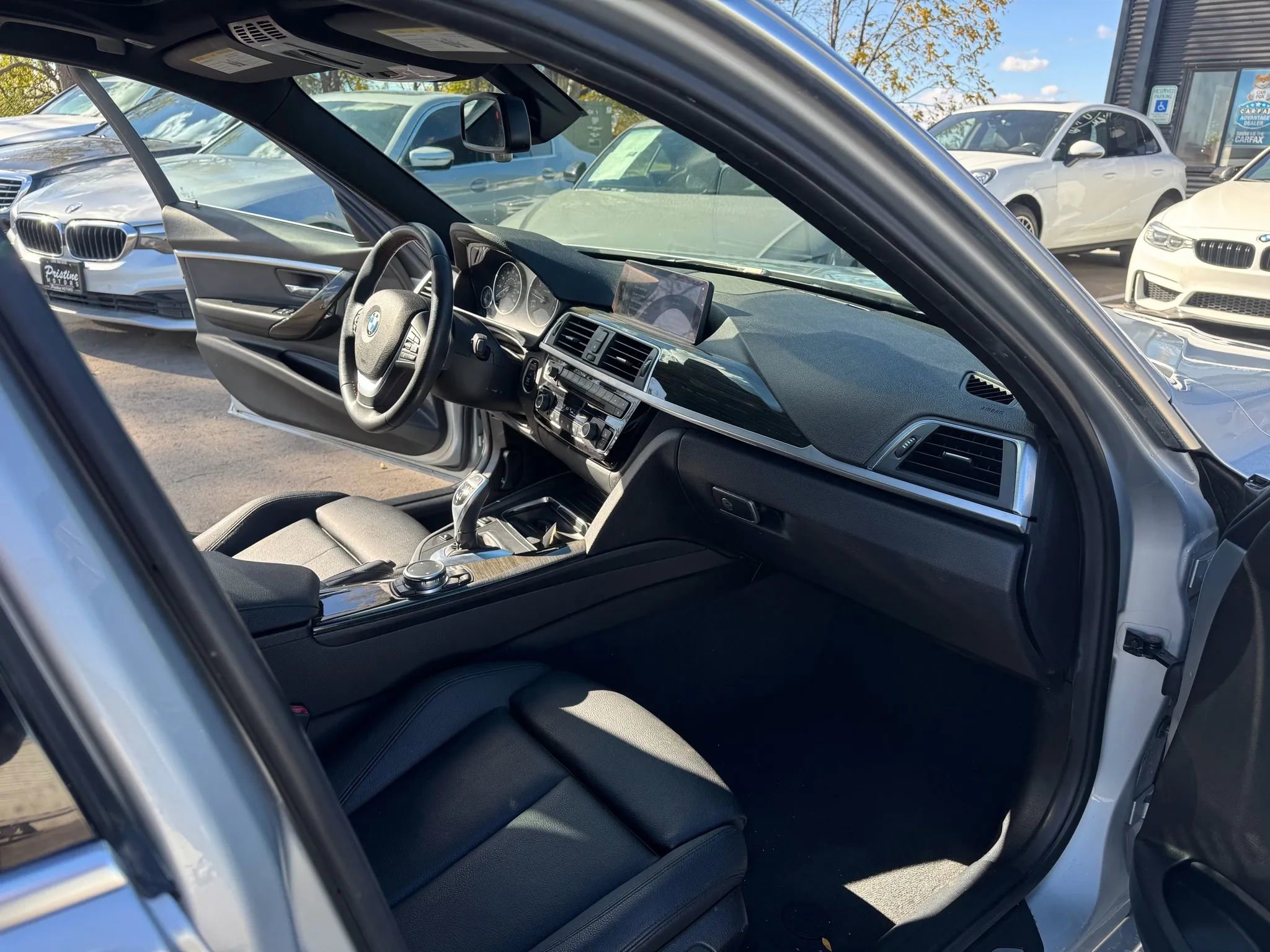 Used 2017 BMW 330i Sedan image 15