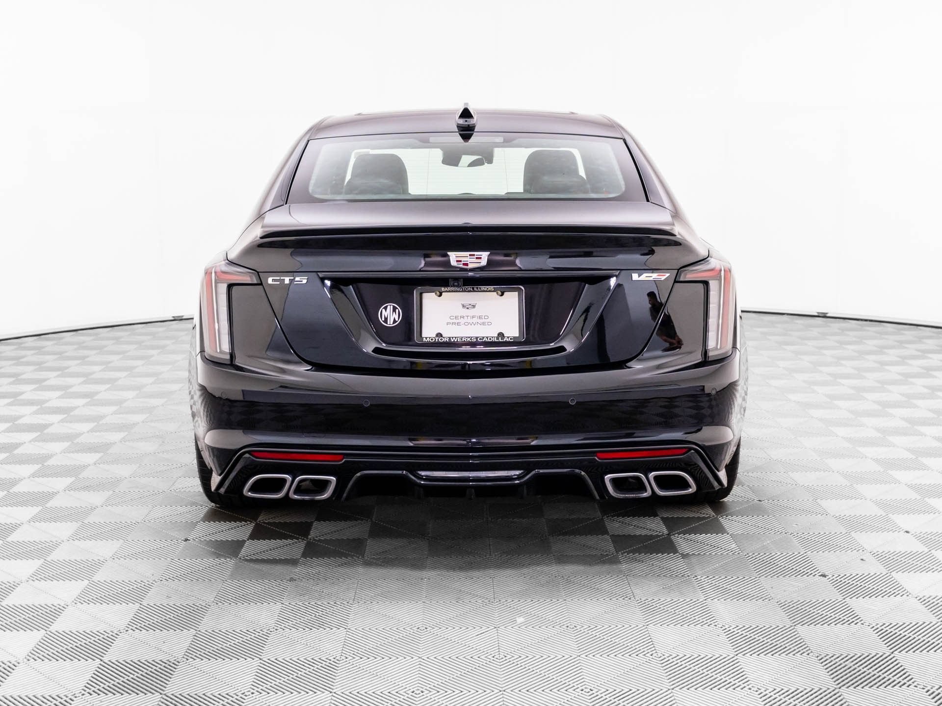 Used 2025 Cadillac CT5 V RWD image 4