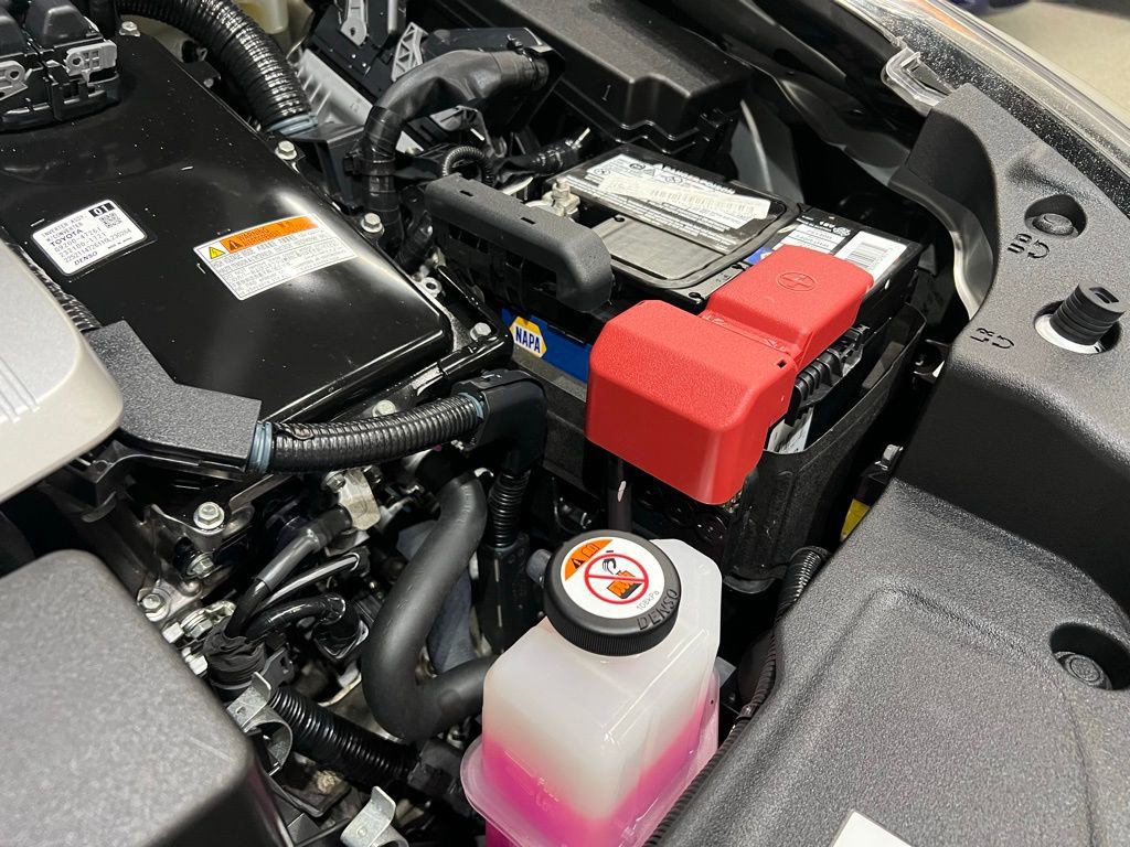 Used 2017 Toyota Prius Four w/ Advanced Technology Package image 61