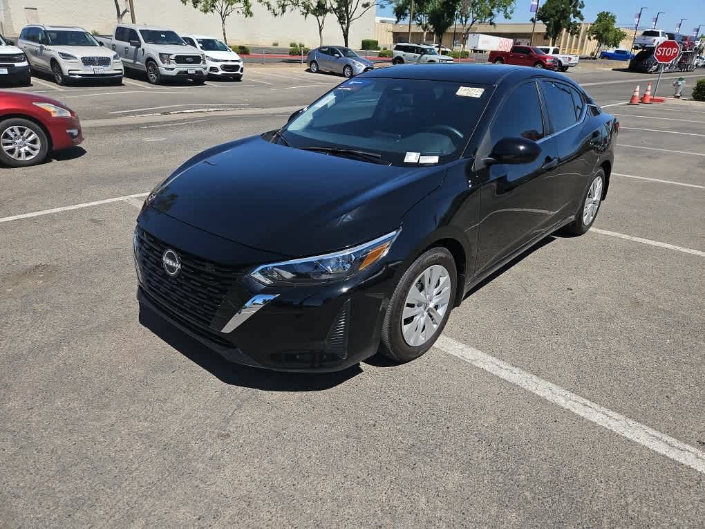 Used 2025 Nissan Sentra S FWD image 1