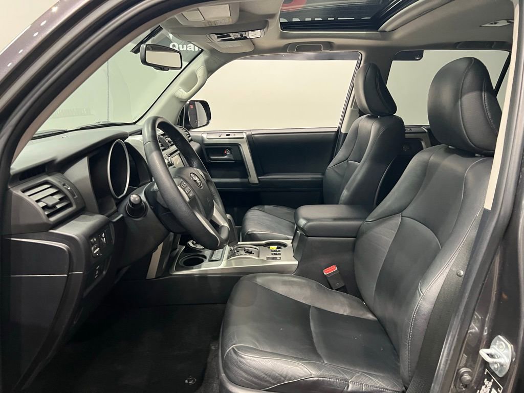 Used 2013 Toyota 4Runner Limited image 17