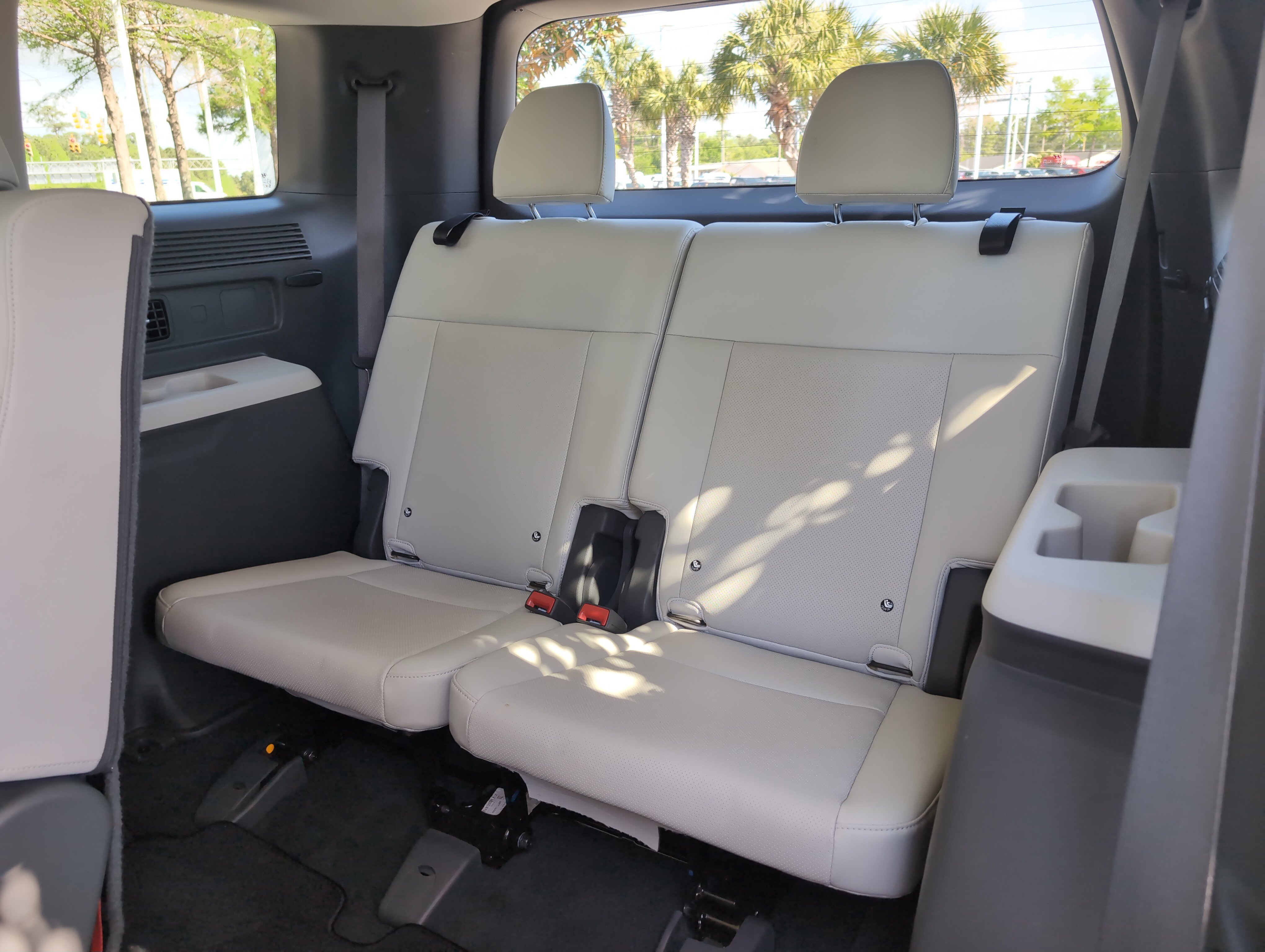 Used 2024 Hyundai Santa Fe SEL image 40