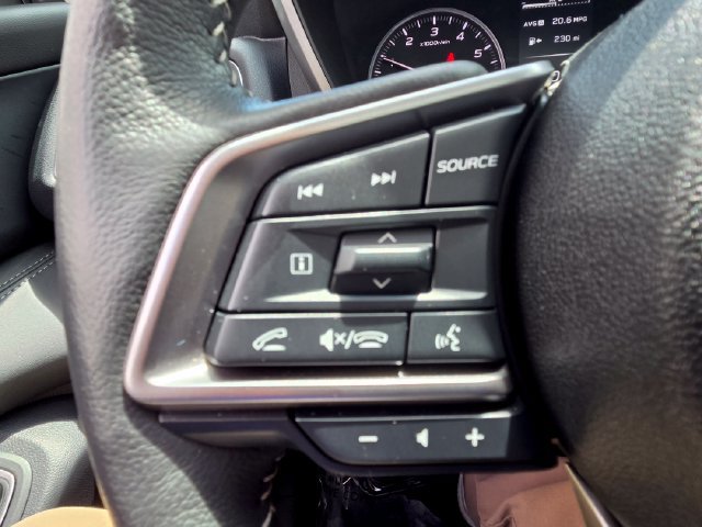 Used 2025 Subaru Ascent Limited AWD/4WD image 38