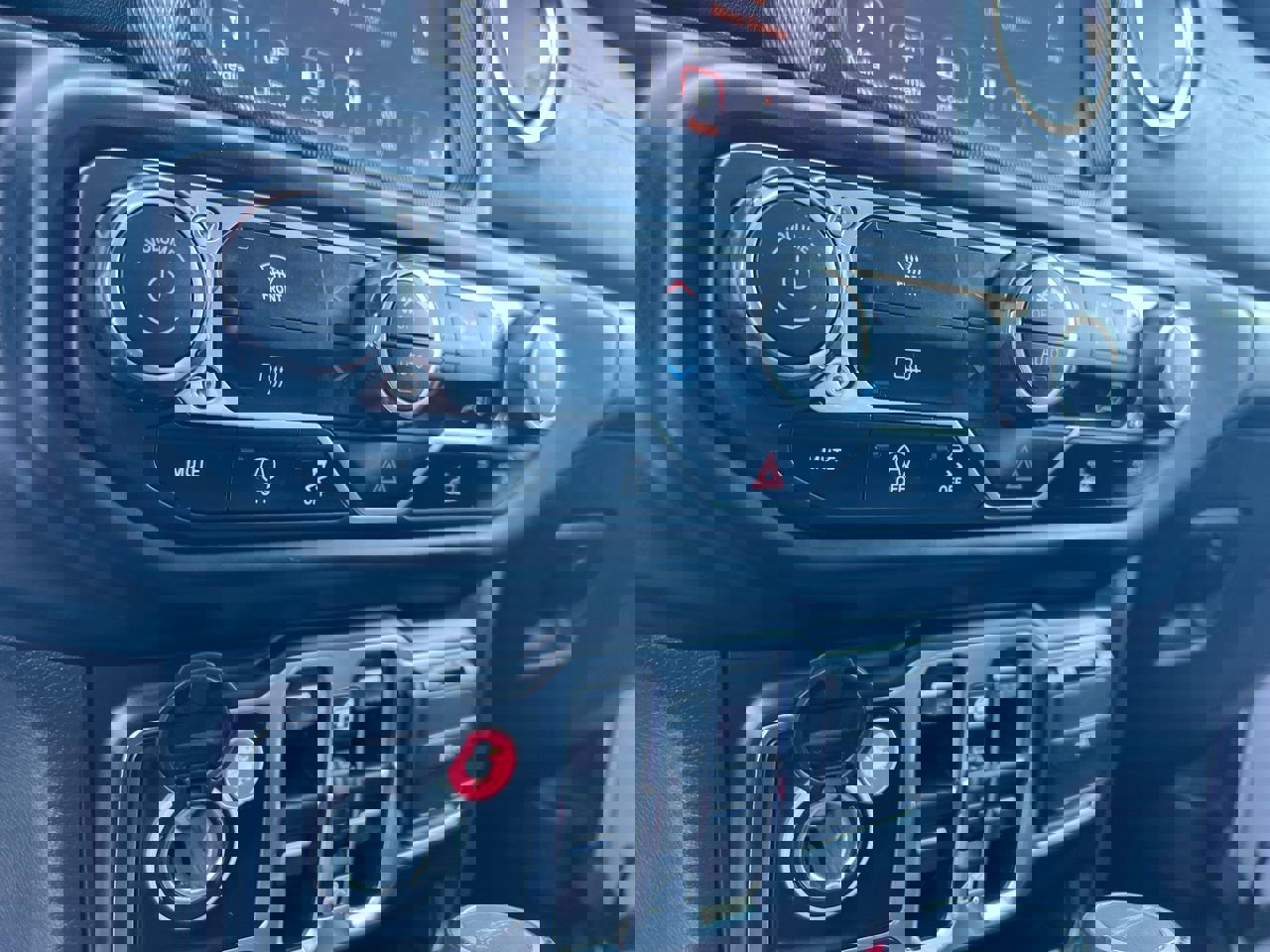 Used 2022 Jeep Gladiator Overland w/ Popular Equipment Package image 24