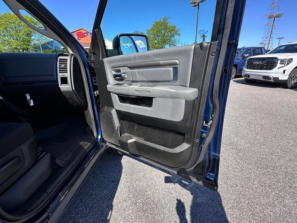 Used 2020 RAM 1500 Classic Warlock w/ Electronics Group AWD/4WD image 15
