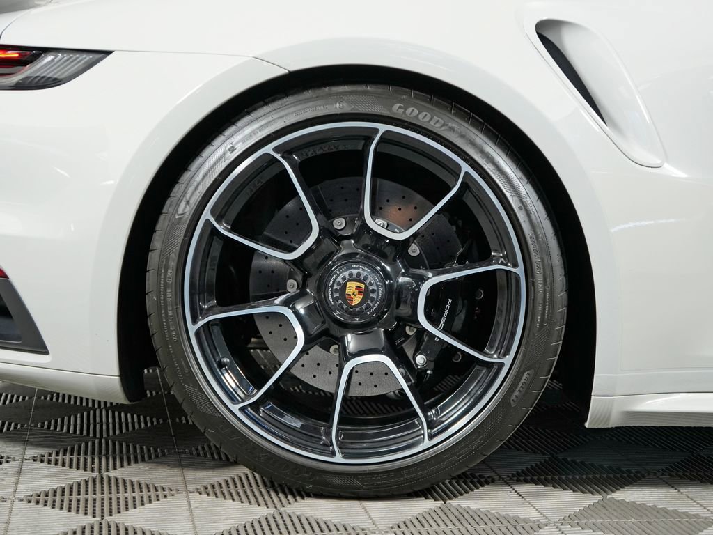 Certified 2022 Porsche 911 Turbo S AWD/4WD image 18