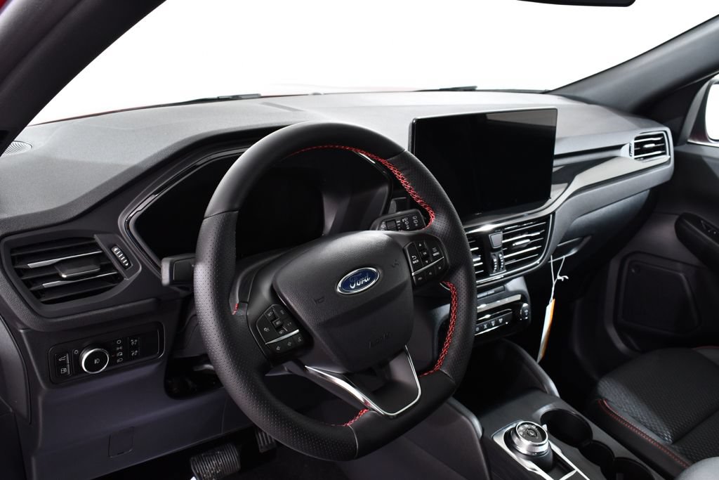 New 2025 Ford Escape ST-Line Select w/ Tech Pack #1 AWD/4WD image 11