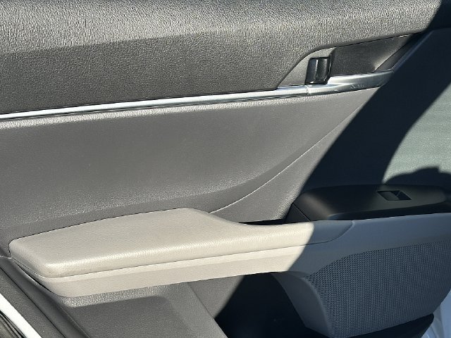 Used 2024 Toyota Camry LE FWD image 17