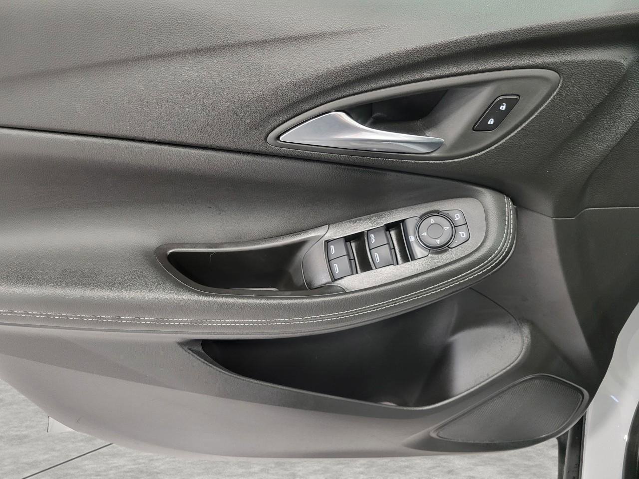 Used 2025 Buick Encore GX Preferred image 25