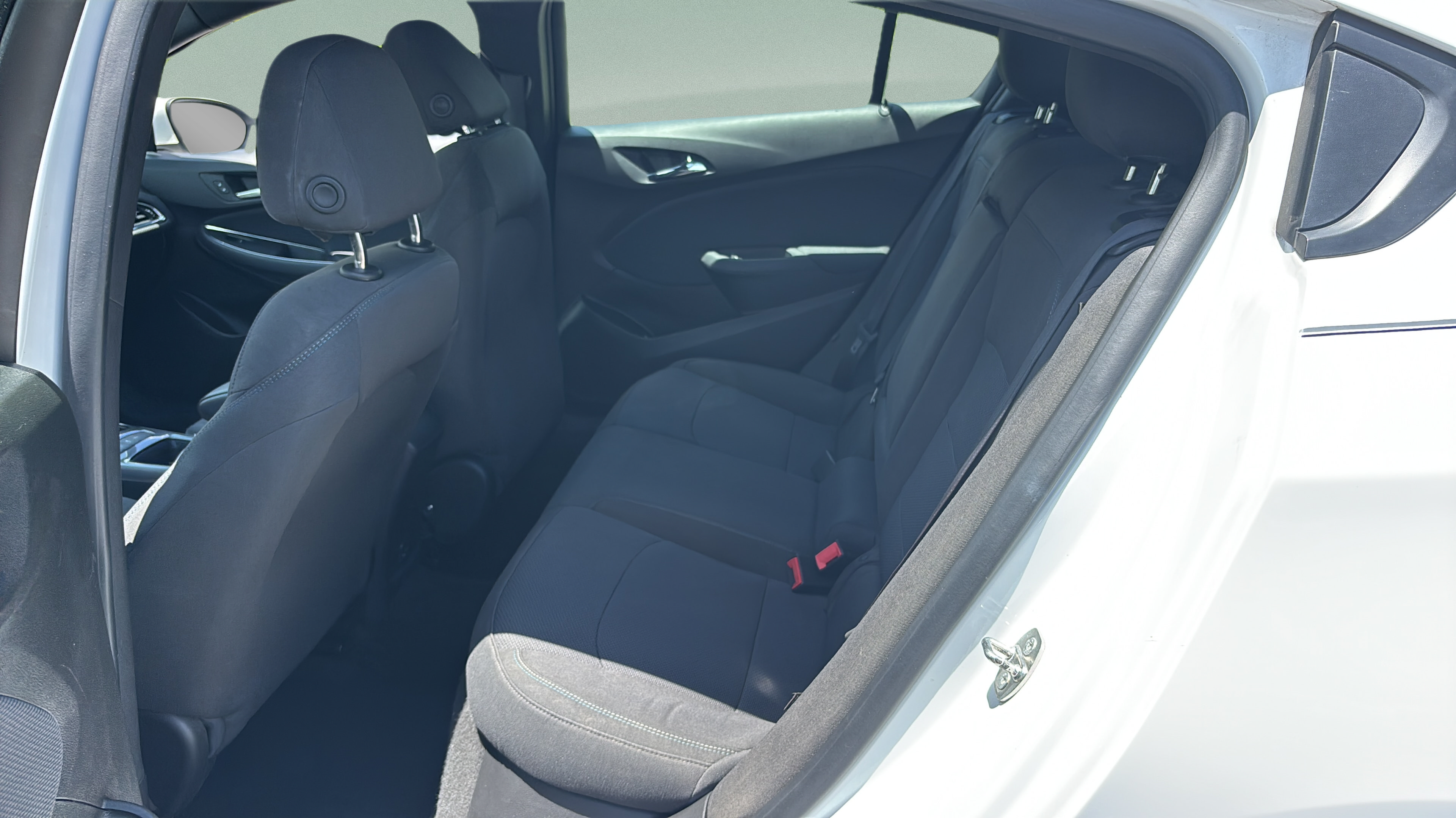 Used 2019 Chevrolet Cruze LT w/ Convenience Package FWD image 8