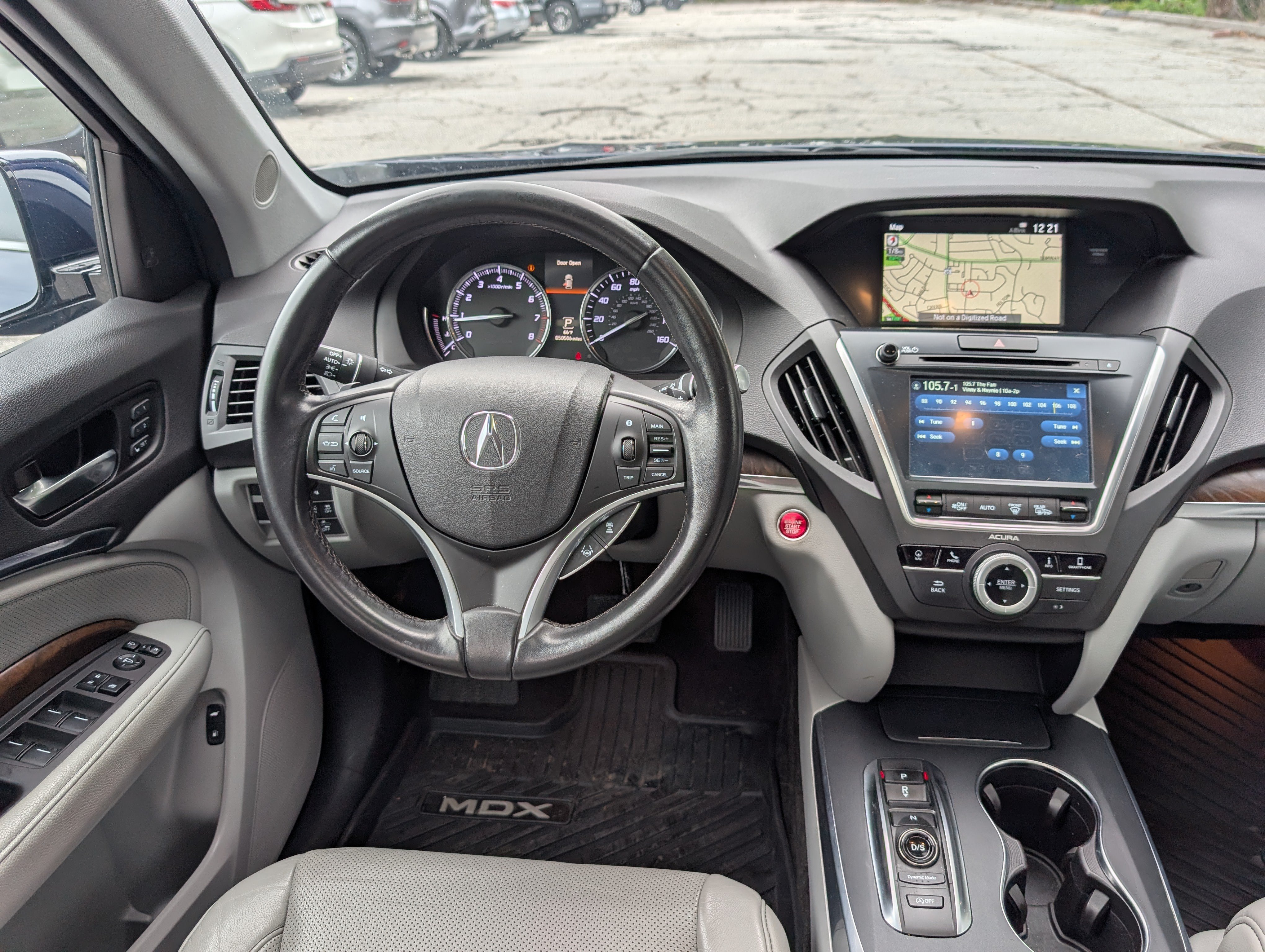 Used 2020 Acura MDX w/ Technology Package AWD/4WD image 17