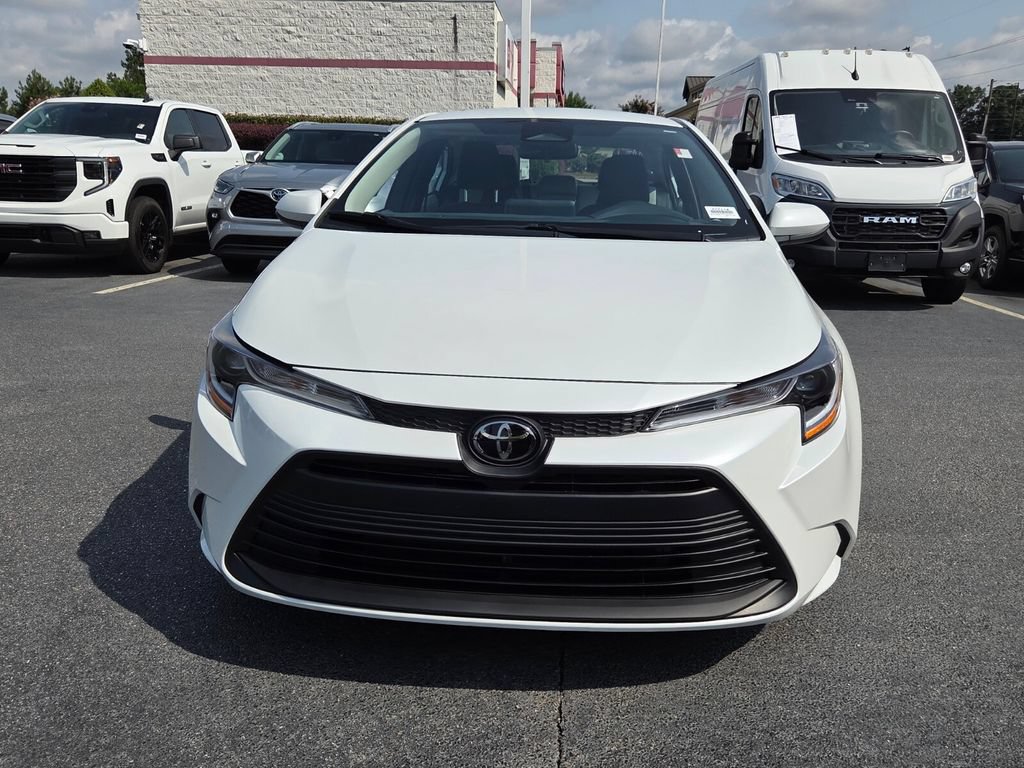 Certified 2025 Toyota Corolla LE FWD image 2