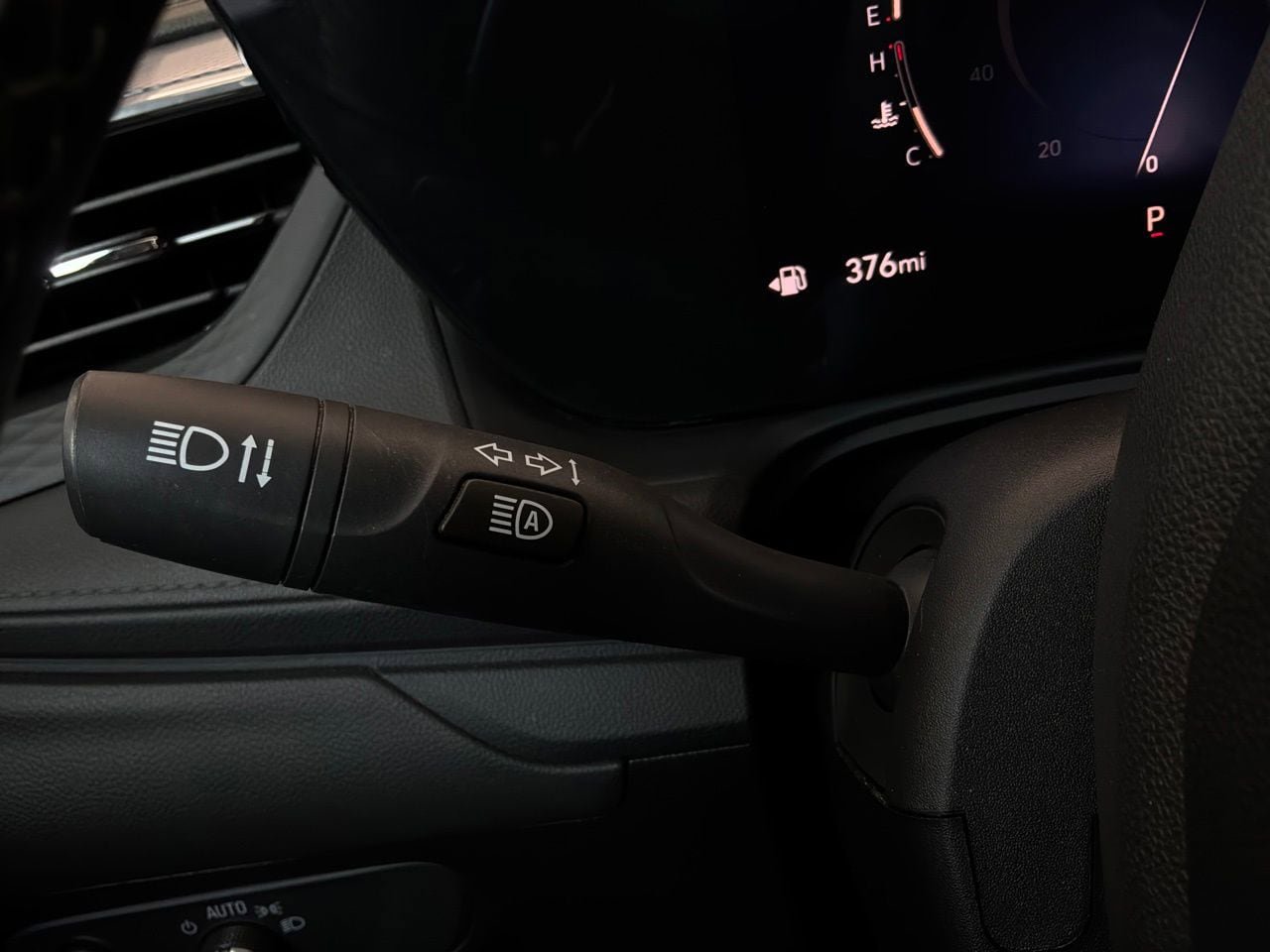 Used 2025 Buick Encore GX Preferred FWD image 34