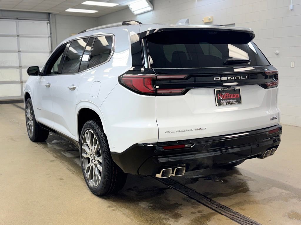 New 2026 GMC Acadia Denali Ultimate w/ LPO, Floor Liner Package image 7