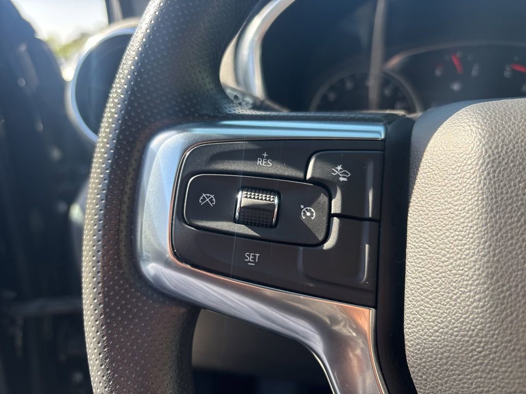 Used 2025 Chevrolet Blazer LT image 23