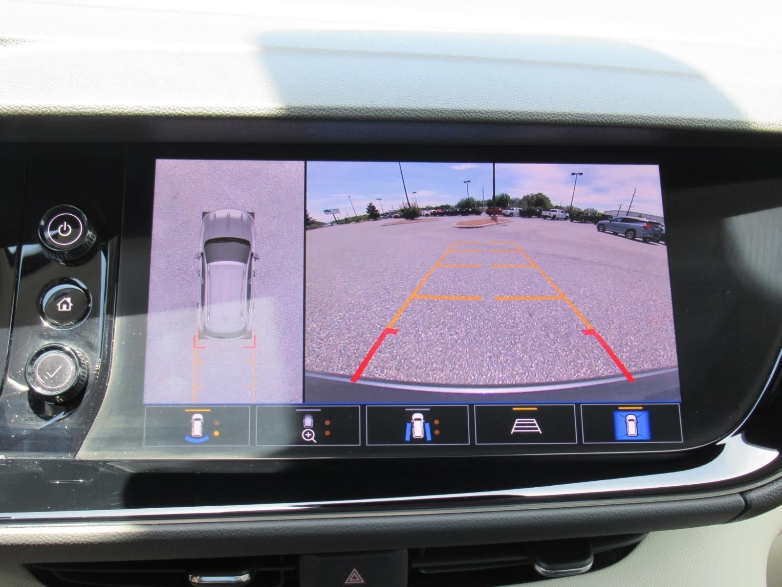 Used 2021 Buick Envision Avenir w/ Technology Package II FWD image 30