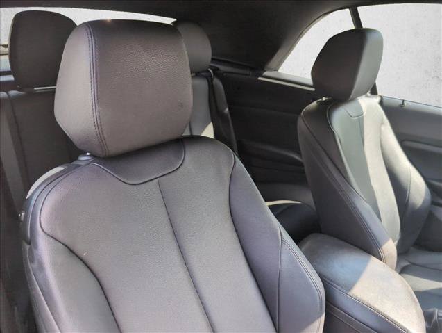 Used 2017 BMW 230i Convertible RWD image 23