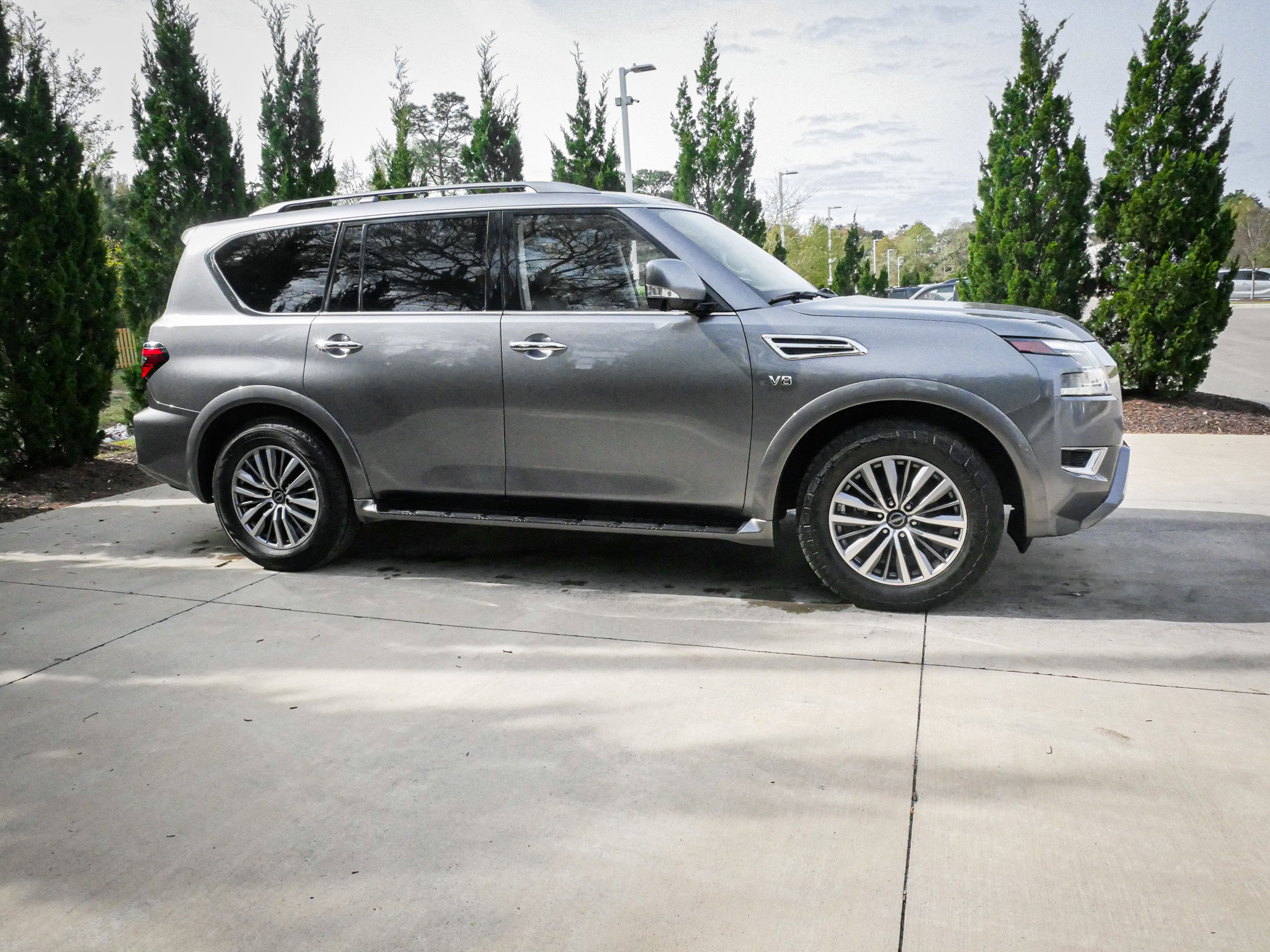 Used 2022 Nissan Armada SL image 11