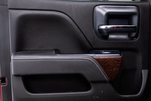 Used 2015 GMC Sierra 2500 SLT w/ Suspension Package, Off-Road image 26