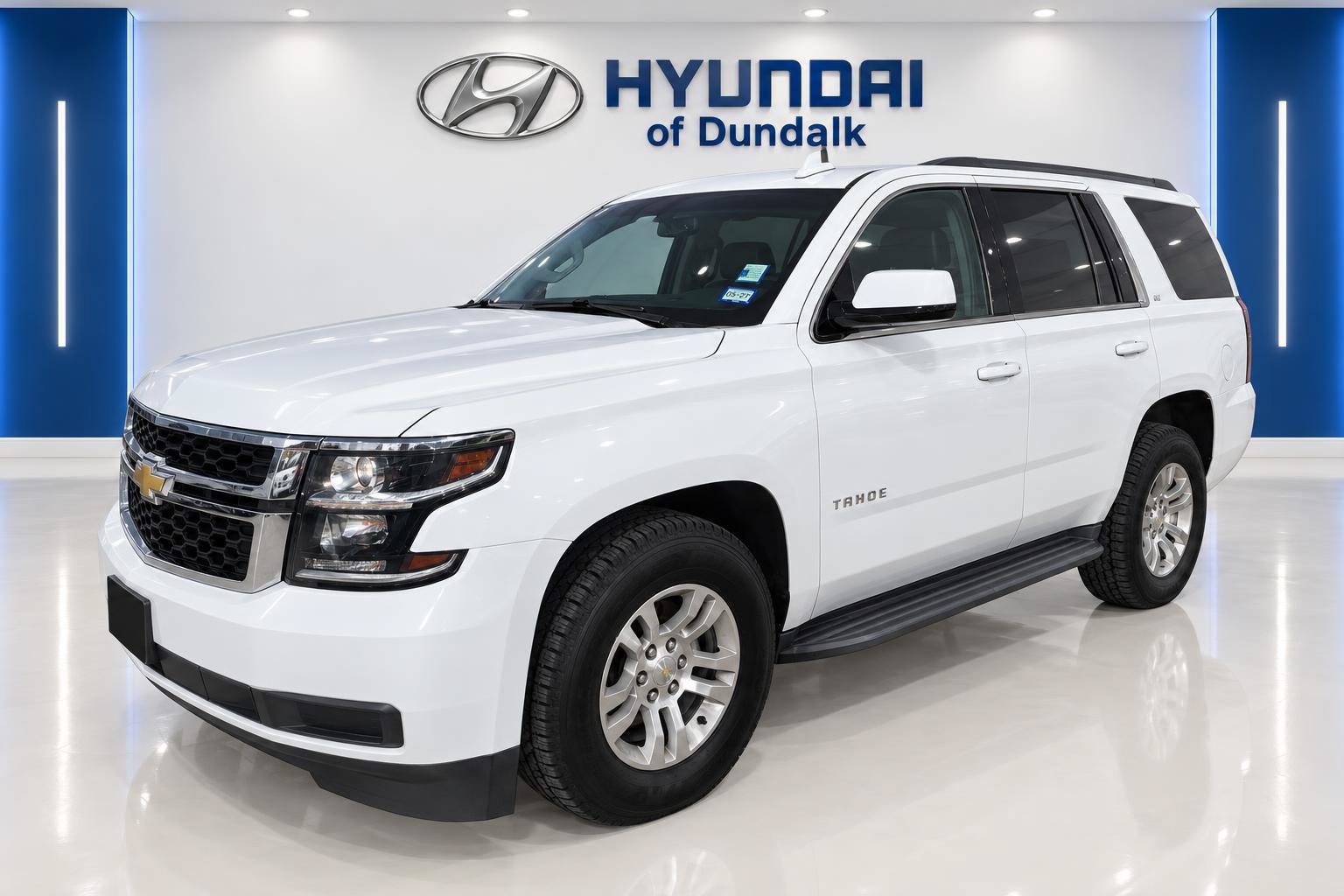 Used 2019 Chevrolet Tahoe LT RWD image 1