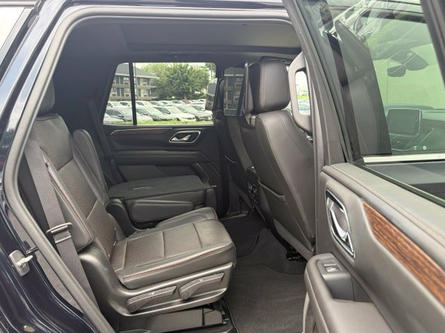 Used 2021 Chevrolet Tahoe High Country w/ Premium Package AWD/4WD image 31